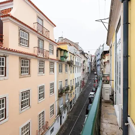 Bairro Alto Quiet شقة *