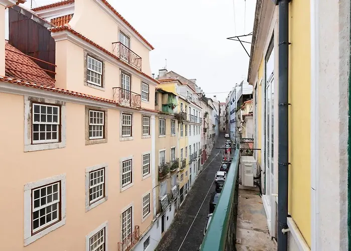 Bairro Alto Quiet شقة *